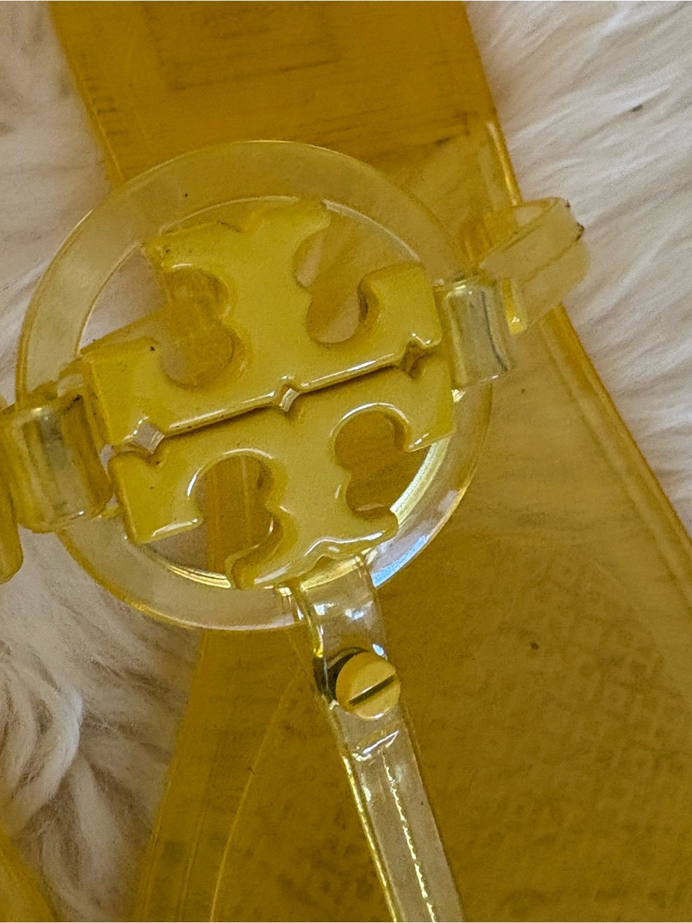 Tory Burch Women’s Yellow Jelly Logo Thong Sandals - Picture 2 of 4